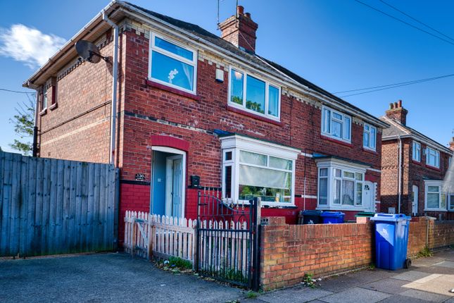 Sutcliffe Avenue, Grimsby DN33 3 bed semi