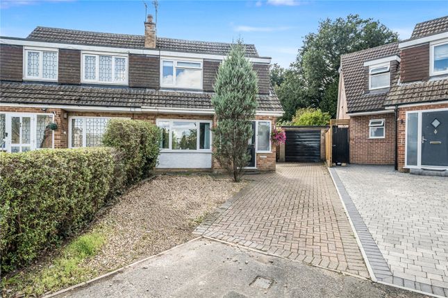Bramble Way, Ripley, Surrey, GU23 3 bed semi