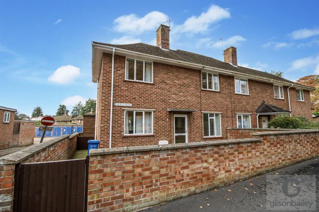 3 bed semi-detached house