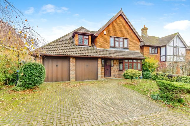 4 bed detached house