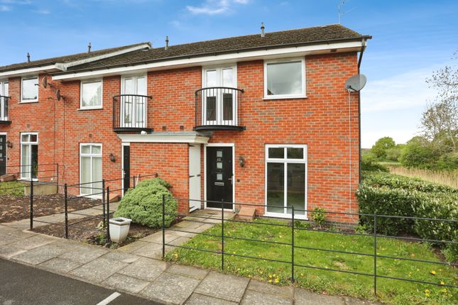 2 bed end terrace house