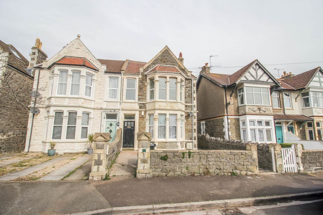 Desirable Location*Roof... 2 bed flat for sale