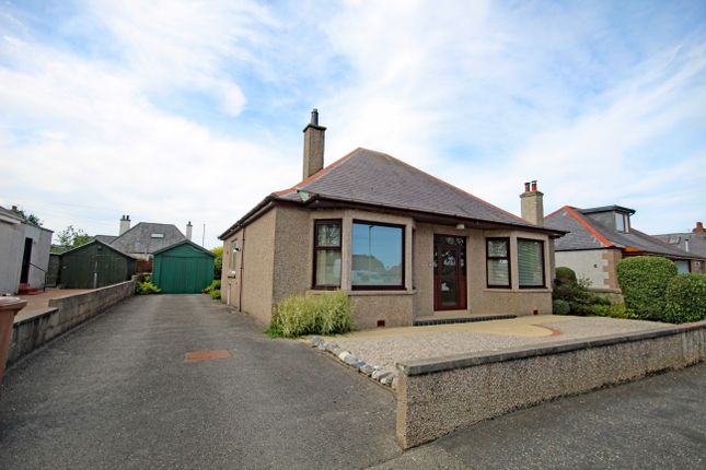 3 bed detached house