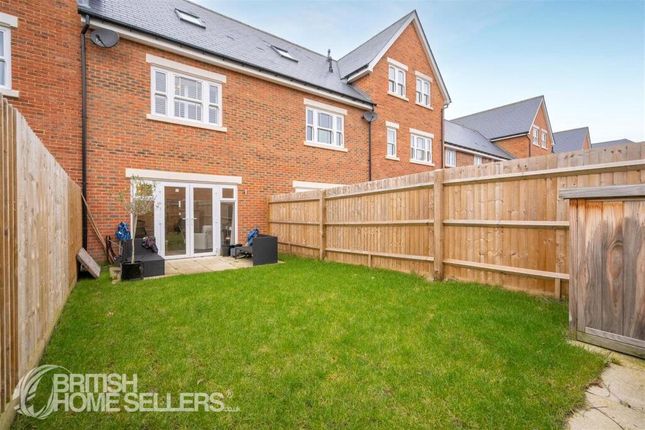 3 bed terraced house