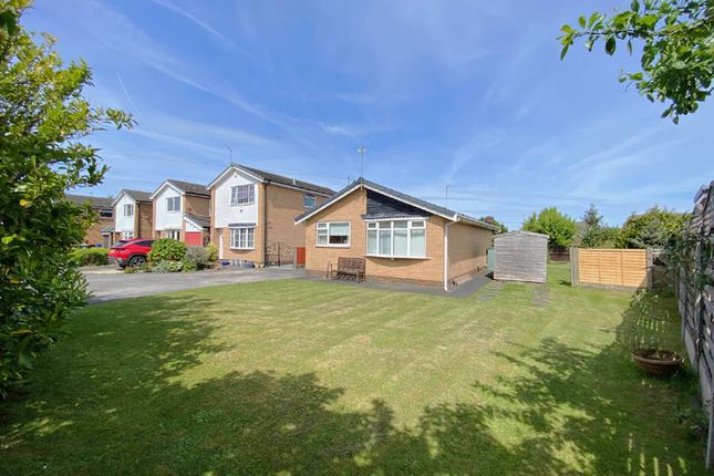 2 bedroom detached bungalow for sale