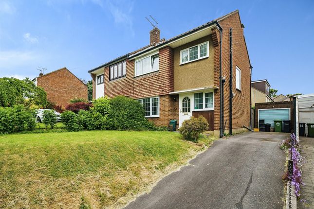 3 bed semi-detached house