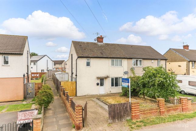 Holmfield Lane, Pontefract WF8 3 bed semi