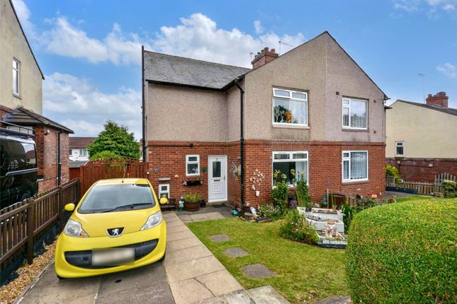 Brookfield Avenue, Rodley, Leeds... 3 bed semi