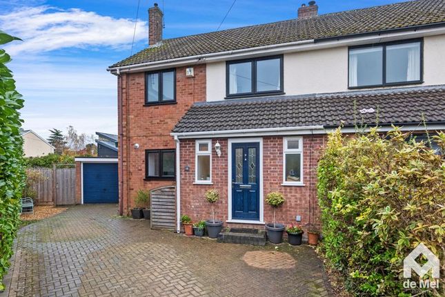 4 bedroom semi-detached house for sale