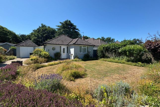 Paget Close, Wimborne, BH21 2 bed bungalow for sale