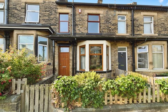 Park Cliffe Road, Bradford BD2 4 bed terraced house for sale