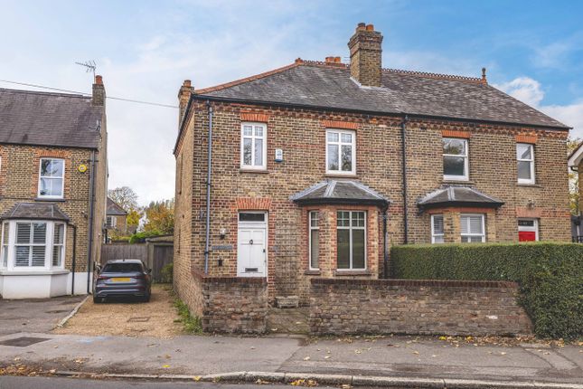 Slough Road, Datchet SL3 3 bed semi