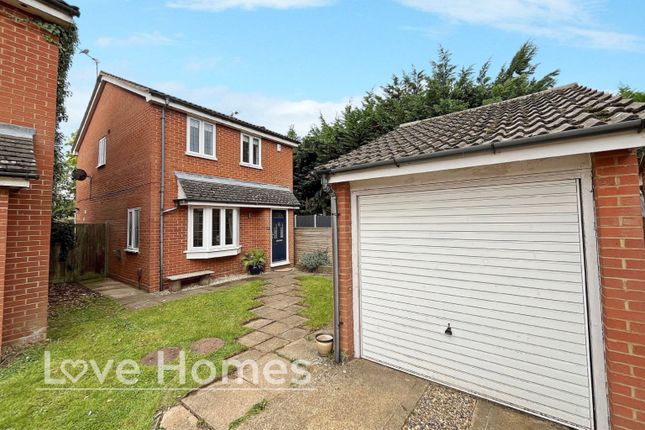 Ely Close, Flitwick 3 bed detached house for sale