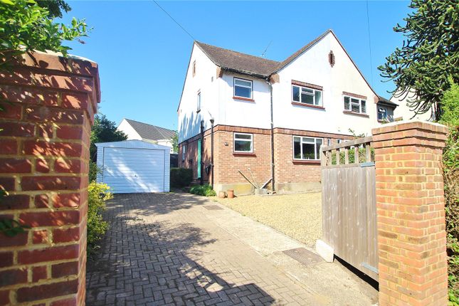 Robin Hood Road, Woking GU21 3 bed semi