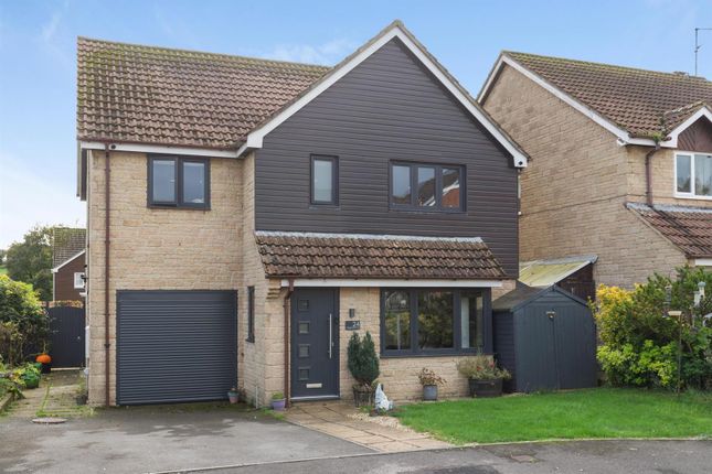Dodhams Farm Close, Bridport 4 bed detached house for sale