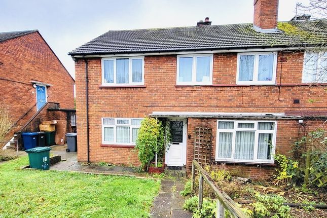 Kenilworth Road, Edgware HA8 2 bed ground floor maisonette for sale