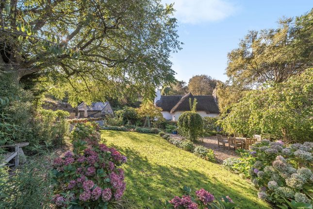 4 bedroom end of terrace house for sale