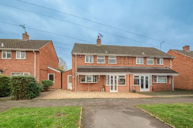 3 bed semi-detached house