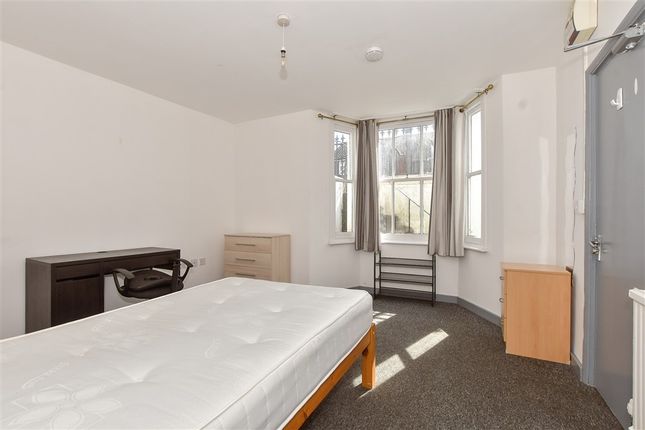 7 bedroom terraced house for sale