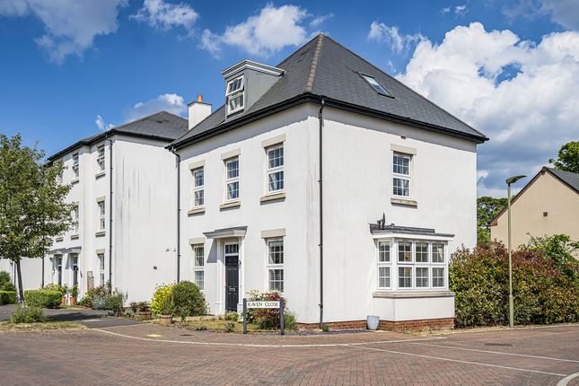 Wellington Road, Upper Heyford, OX25 4 bed detached house for sale