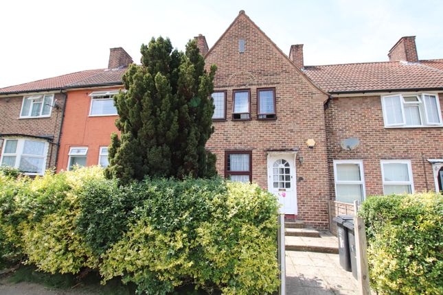 Hedge Walk, London SE6 3 bed terraced house for sale