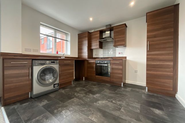 St. Michael's Vale, Hebburn, NE31 2 bed apartment for sale