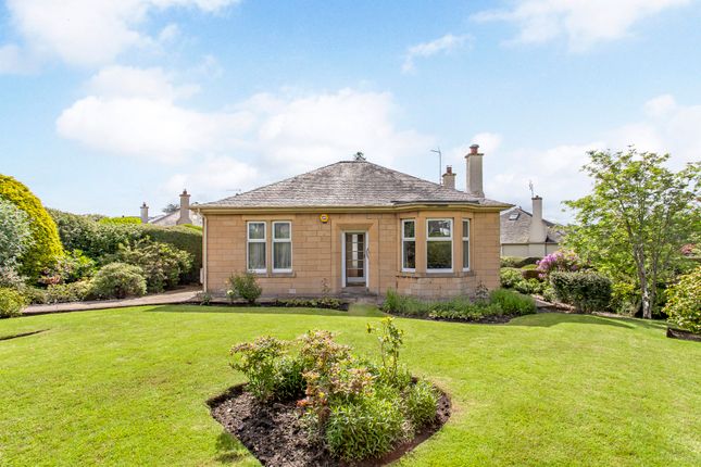 5 Strachan Gardens, Edinburgh. EH4 3RY 3 bed detached bungalow for sale