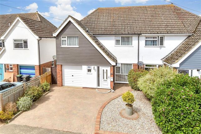 Estridge Way, Tonbridge, Kent 3 bed semi