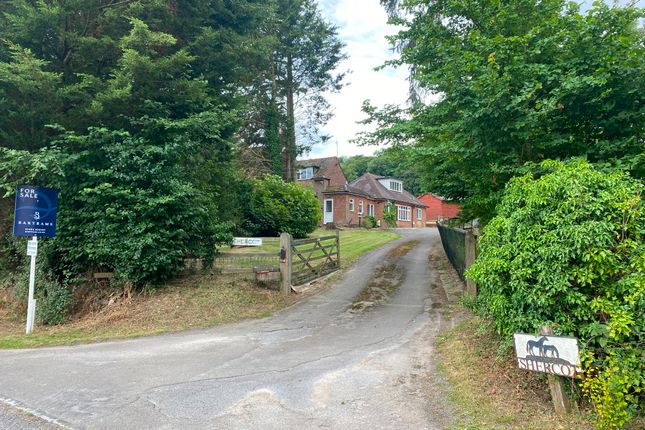 Rignall Road, Great Missenden HP16 6 bed equestrian property for sale