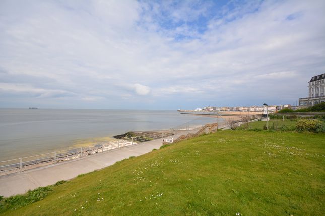 Royal Crescent, Margate 1 bed flat for sale