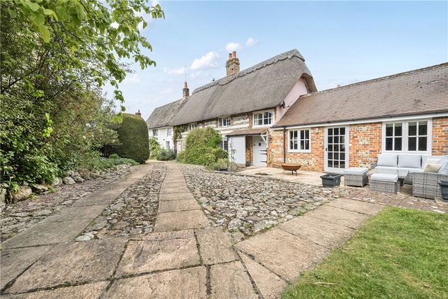 Castle Street, Aldbourne... 2 bed terraced house for sale