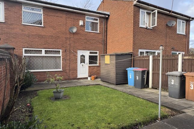 Crowther Avenue, Salford 2 bed end of terrace house for sale