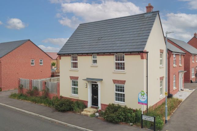 Chadwick Crescent, Leighton Buzzard, LU7 3 bed detached house for sale