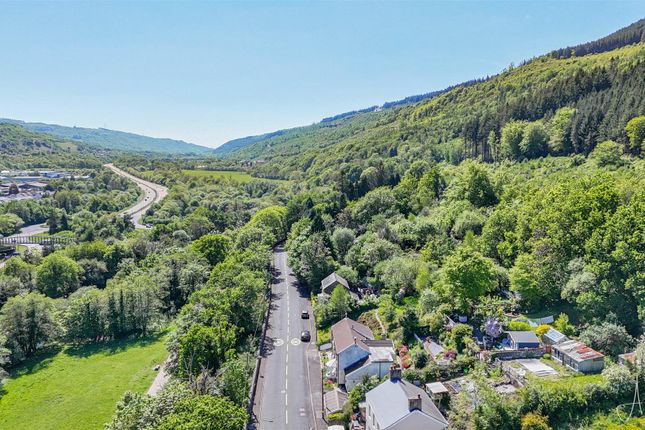 Glynneath Road, Resolven, Neath 3 bed detached house for sale