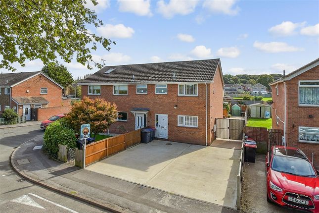 Field Avenue, Canterbury, Kent 3 bed semi