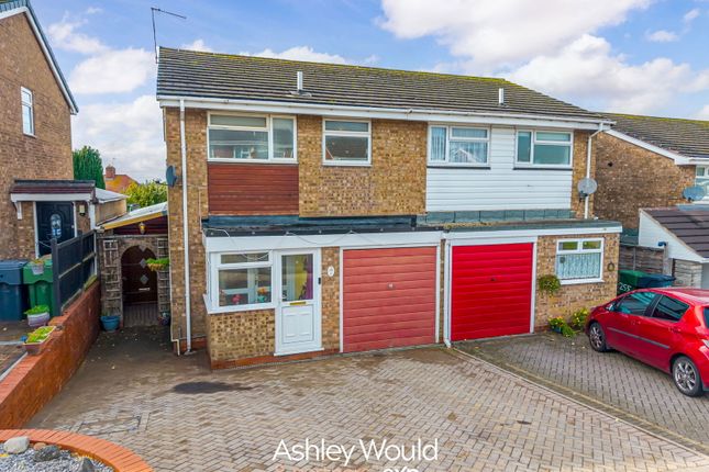 Pennine Road, Bromsgrove B61 3 bed semi