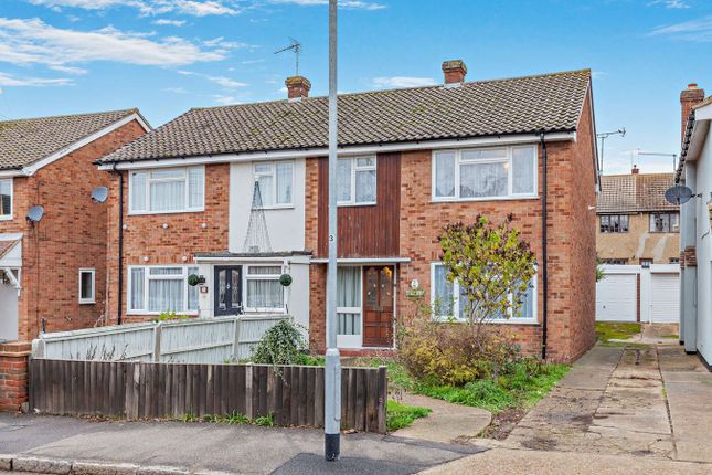Fobbing Road, Corringham... 3 bed semi