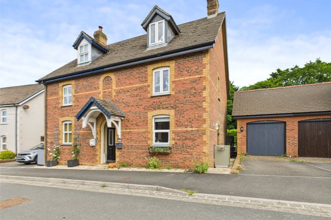 Holsworthy, Devon 3 bed house for sale