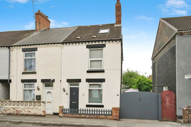 4 bed end terrace house
