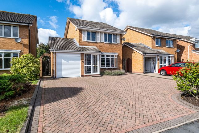 Anton Drive, Sutton Coldfield B76 3 bed detached house for sale