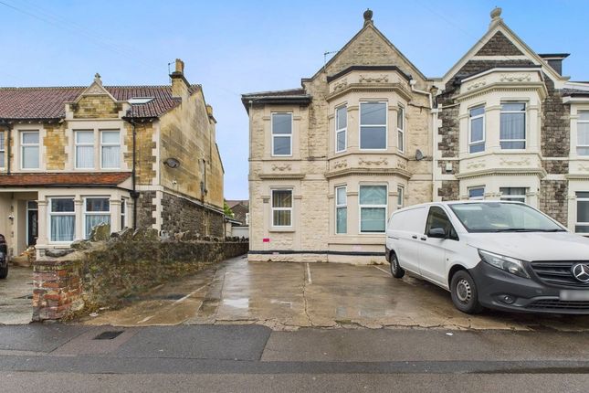 1 bedroom ground floor flat for sale