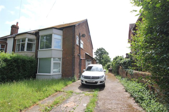Kentwood Hill, Reading RG31 2 bed apartment for sale