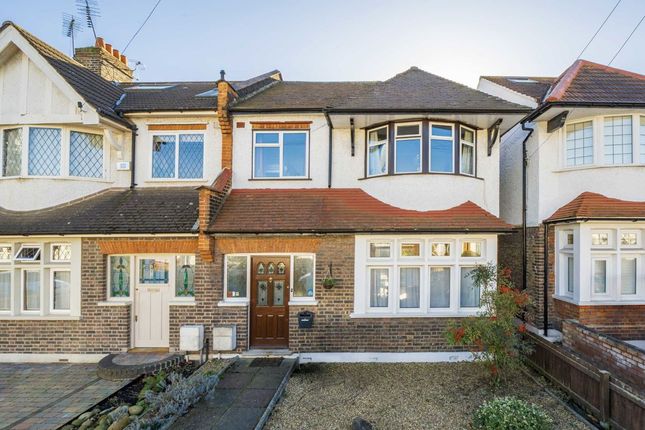 Cecil Road, London W3 3 bed house for sale