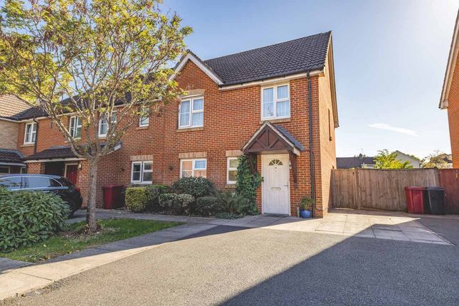 Charlotte Avenue, Slough SL2 4 bed semi