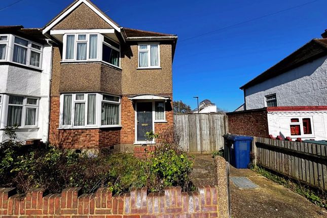 Sudbury Heights Avenue, Greenford 3 bed terraced house for sale