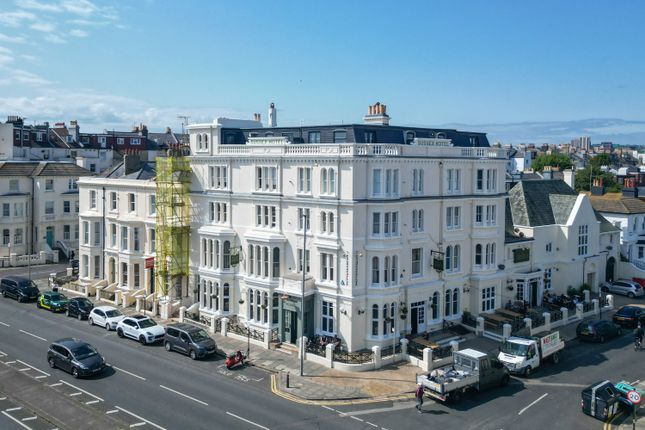 Osborne Mansions, St Catherines... 2 bed flat for sale