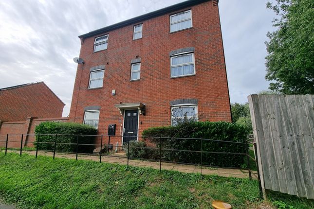 Discovery Road, Leicester, LE4 4 bed end of terrace house for sale