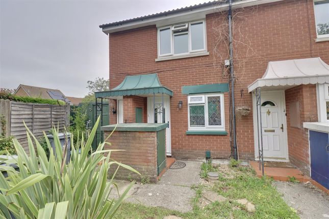 1 bedroom maisonette for sale