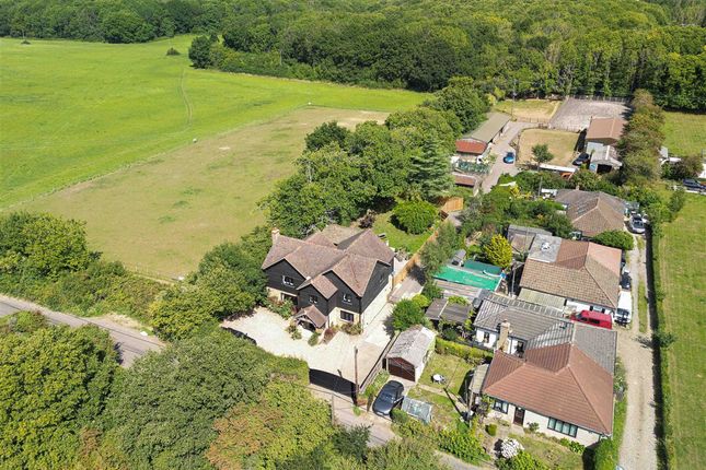 Common Road, Bluebell Hill Village... 3 bed detached house for sale