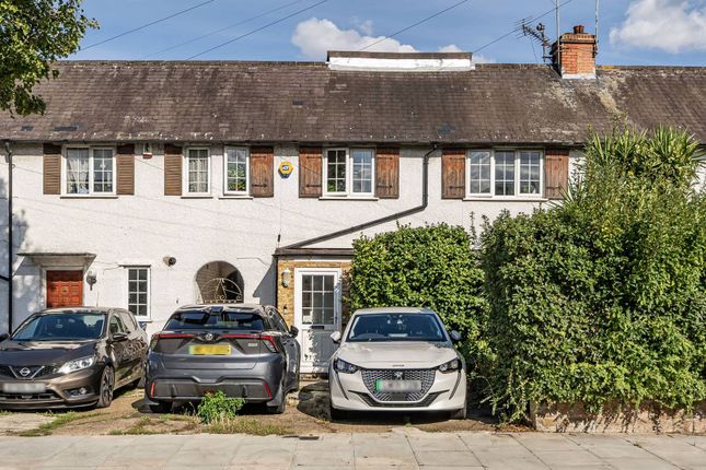 Highfield Road, Acton, London, W3 3 bed semi